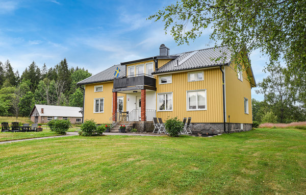 Semesterhus - Kalv , Sverige - S50221 81