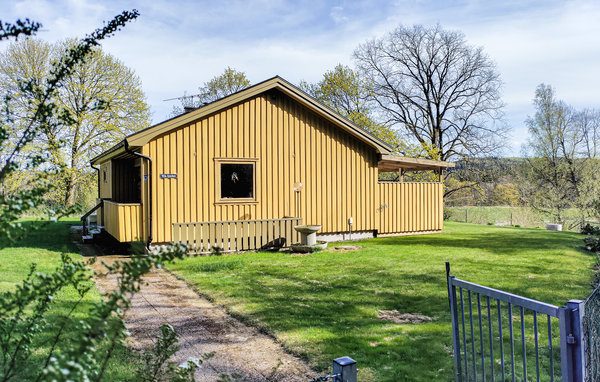Semesterhus - Hällingsjö , Sverige - S50450 81