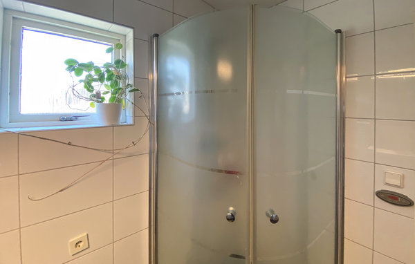 Semesterhus - Landvetter/Göteborg , Sverige - S50461 702