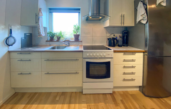 Semesterhus - Landvetter/Göteborg , Sverige - S50461 3