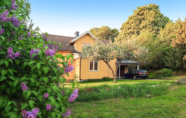 Semesterhus - Hattestad/Berghem , Sverige - S50463 82