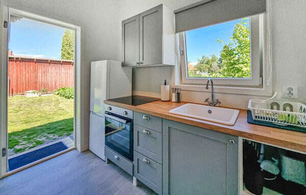 Semesterhus - Vara , Sverige - S50694 5