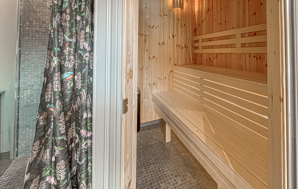 Semesterhus - Seglora/Borås , Sverige - S50721 8