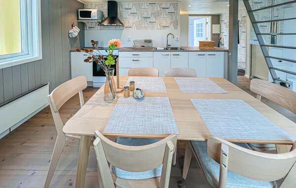 Semesterhus - Mariestad , Sverige - S50725 402