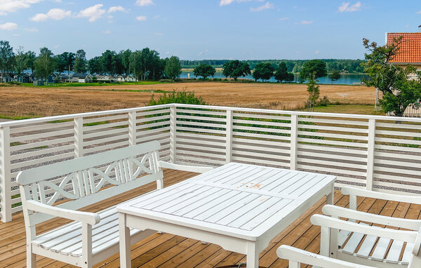 Semesterhus - Mariestad , Sverige - S50725 8