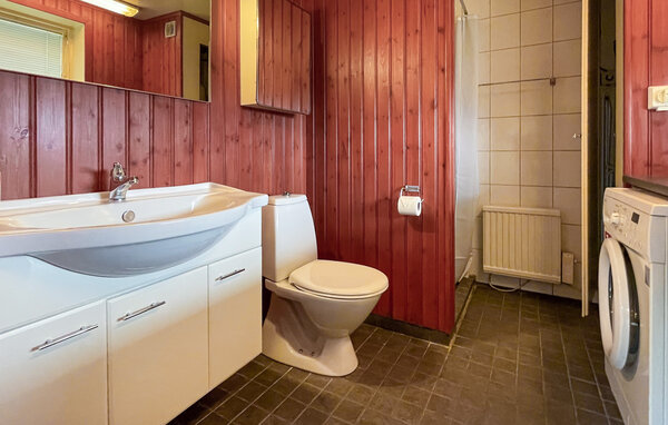 Semesterhus - Östra Frölunda , Sverige - S50887 704