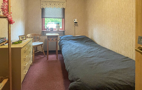 Semesterhus - Ekefors/Rönnbacka , Sverige - S50893 601