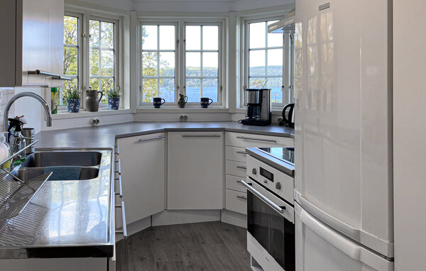 Holiday Home - Eskekärr Säteri - Rävaberget , Sweden - S50900 6