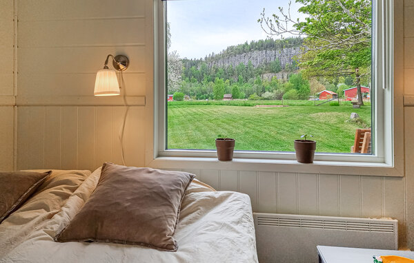 Semesterhus - Vänersnäs/Gaddesanna , Sverige - S50907 601