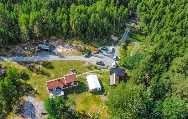 Semesterhus - Kinnahult , Sverige - S50990 84