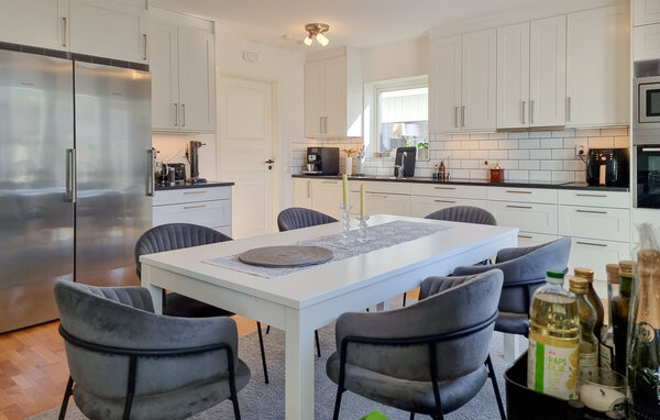 Semesterhus - Kyrkesund , Sverige - S54415 5