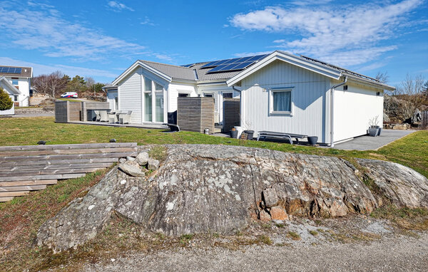 Semesterhus - Kyrkesund , Sverige - S54415 1