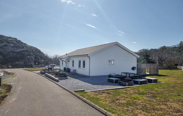 Semesterhus - Kyrkesund , Sverige - S54415 81