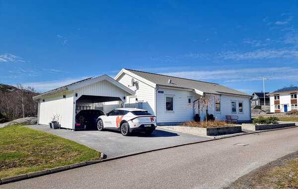 Semesterhus - Kyrkesund , Sverige - S54415 82