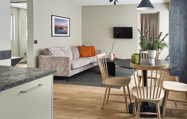 Apartman - Tjörnbro Arena , Svedska - S54705 3