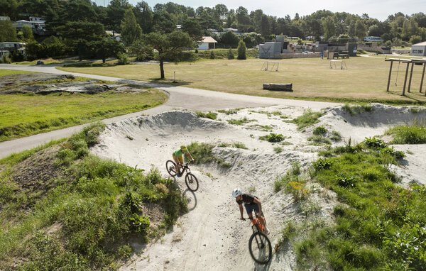 Apartamento - Tjörnbro Arena , Suecia - S54739 903