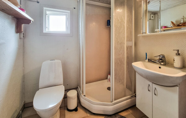 Semesterhus - Uddevalla , Sverige - S54752 7