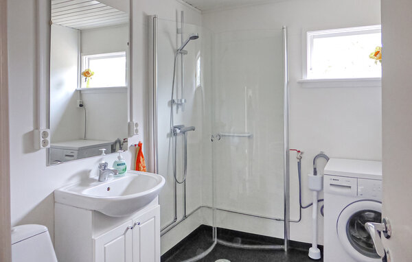 Semesterhus - Strömstad , Sverige - S54758 701