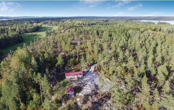 Holiday Home - Mellerud , Sweden - S57126 2