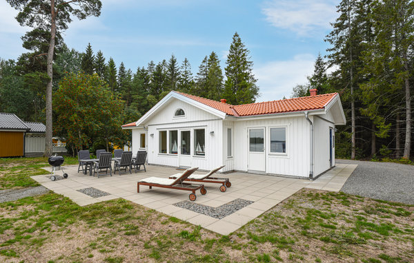 Holiday Home - Mellerud , Sweden - S57165 1