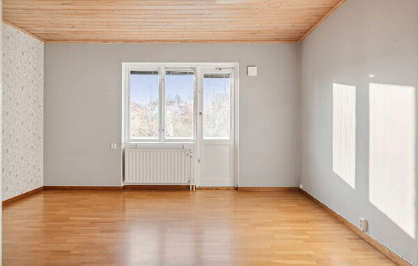 Semesterlägenhet - Finspång , Sverige - S60296 504