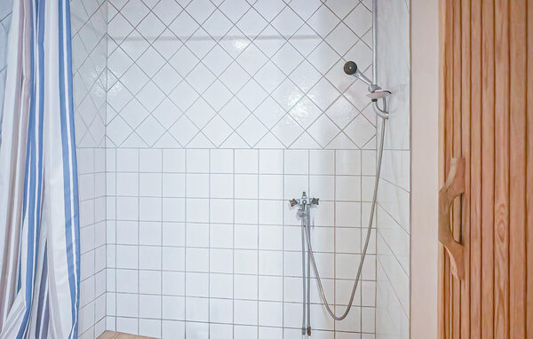 Semesterhus - Motala Linköping , Sverige - S60299 702