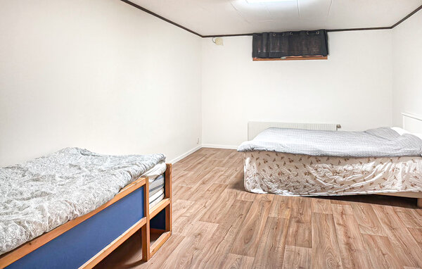 Semesterhus - Motala Linköping , Sverige - S60299 602