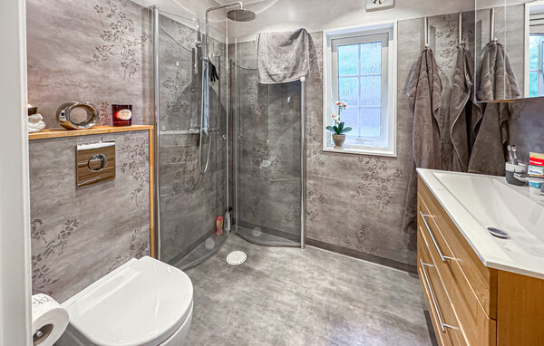 Semesterhus - Ydre Österbymo , Sverige - S60401 701