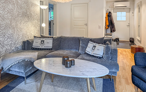 Semesterhus - Ydre Österbymo , Sverige - S60401 301