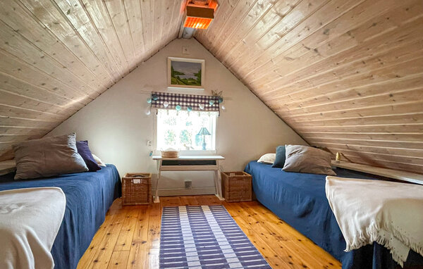 Semesterhus - Askersund/Norra Hunna , Sverige - S64125 601