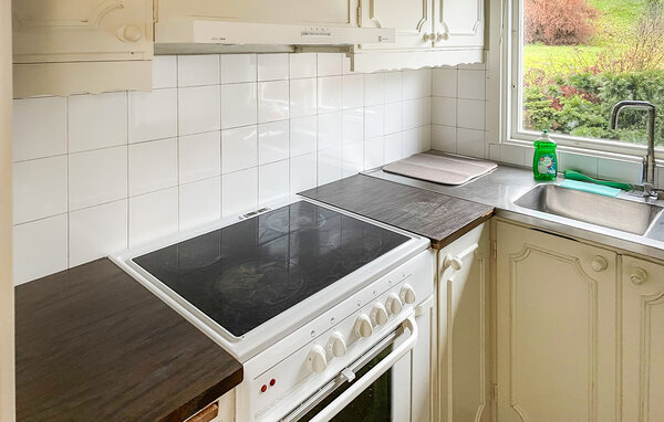 Semesterhus - Lindesberg , Sverige - S64172 6