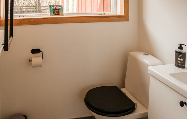 Casa de vacaciones - Kumla , Suecia - S64175 701