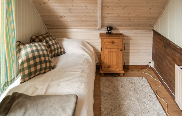 Casa de vacaciones - Kumla , Suecia - S64175 604