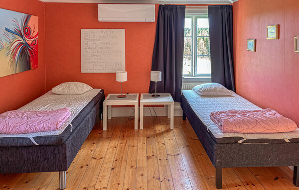 Semesterhus - Kopparberg , Sverige - S64177 603