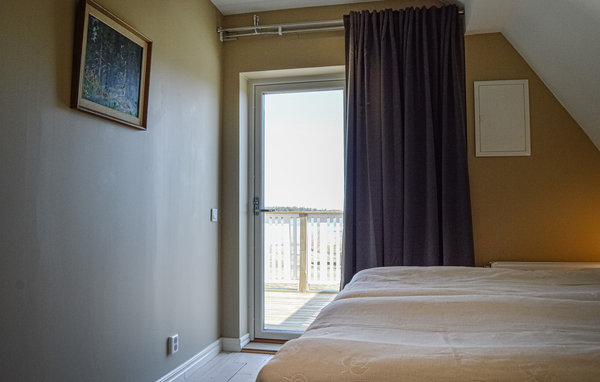 Semesterhus - Strängnäs , Sverige - S67145 607