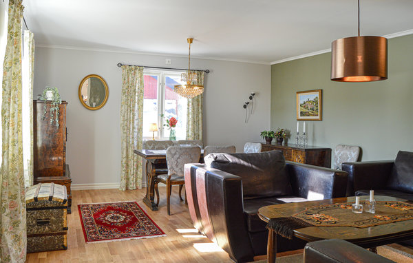 Semesterhus - Strängnäs , Sverige - S67145 3
