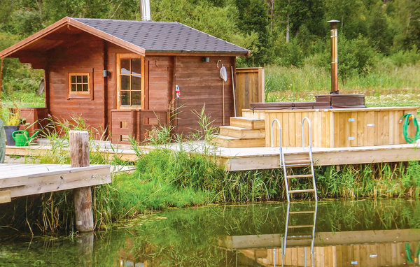 Semesterhus - Strängnäs , Sverige - S67145 103