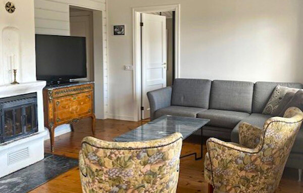 Semesterhus - Strängnäs , Sverige - S67260 301