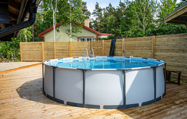 Semesterhus - Strängnäs , Sverige - S67260 11