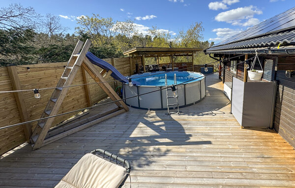 Semesterhus - Strängnäs , Sverige - S67260 12