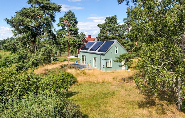 Holiday Home - Adelsö , Sweden - S70312 1