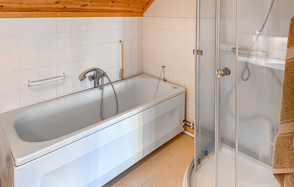 Semesterhus - Gräddö Norrtälje. , Sverige - S70490 703