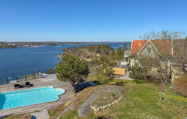 Semesterhus - Älgö Saltsjöbaden , Sverige - S70501 101