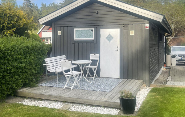 Begin aan een bewogen dag tijdens een vakantie voor twee in dit vakantiehuis en verken de regio.

Deze charmante, licht ingerichte schuilplaats biedt je een comfortabel toevluchtsoord niet ver van aan..