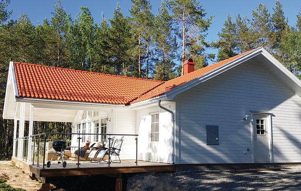 Semesterhus - Östra Viker , Sverige - S73126 804