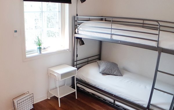 Semesterhus - Östra Viker , Sverige - S73126 604