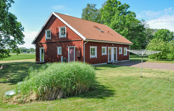 Semesterhus - Svensbol/Kristinehamn , Sverige - S73345 81