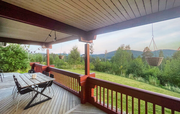 Semesterhus - Häljeboda Charlottenberg , Sverige - S73366 104