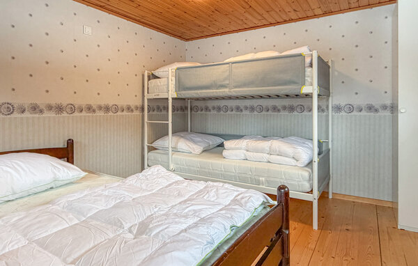 Semesterhus - Långserud Värmland , Sverige - S73604 603