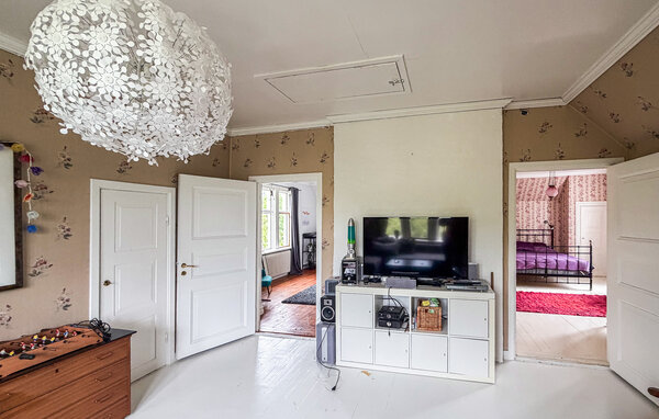 Semesterhus - Slottsbron , Sverige - S73606 501